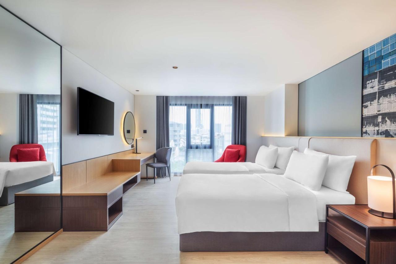 โรงแรม Western Click Sathorn 11 4*