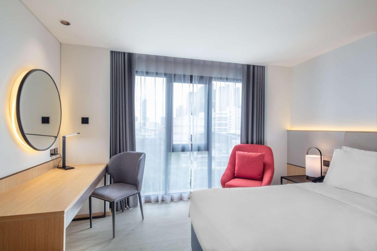 โรงแรม Western Click Sathorn 11
