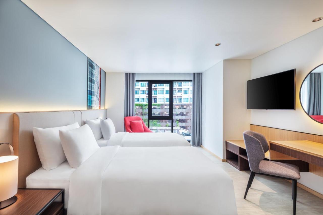 โรงแรม Western Click Sathorn 11 กรุงเทพมหานคร